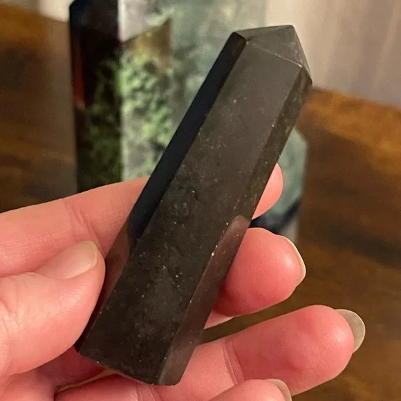 Genuine black tourmaline PROTECTION towers - Picture 6 of 6